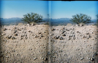 stereo-3D L+R parallel-eye Loreo -- Lost Dog Wash trail -- Taliesin overlook