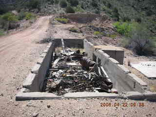 Bagdad -- Coors Lake trail -- Adam running