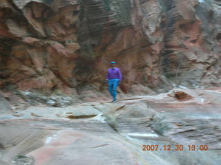 764 6cw. Zion National Park- Observation Point hike (old Nikon Coolpix S3) - Adam