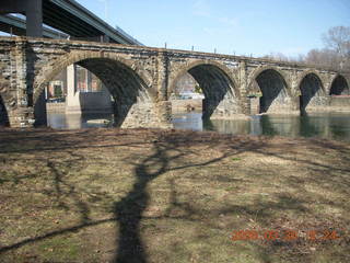 CHS-XC-2007 - runner at stone bridge