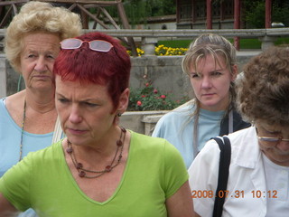 157 6kx. eclipse - Jiuquan park - Linda, Judith, Ann Marie