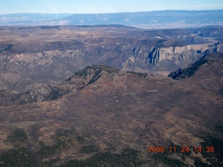 98 6pq. aerial - Colorado canyon