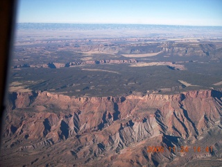 100 6pq. aerial - Colorado canyon