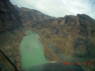 347 6ps. flying with LaVar - aerial - Utah backcountryside - Green River - Desolation Canyon