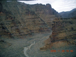 358 6ps. flying with LaVar - aerial - Utah backcountryside - Green River - Desolation Canyon