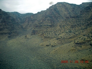 361 6ps. flying with LaVar - aerial - Utah backcountryside - Green River - Desolation Canyon