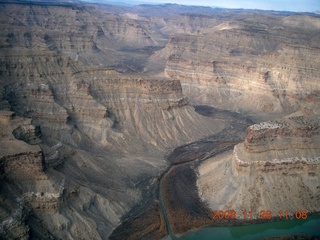 395 6ps. flying with LaVar - aerial - Utah backcountryside - Green River - Desolation Canyon