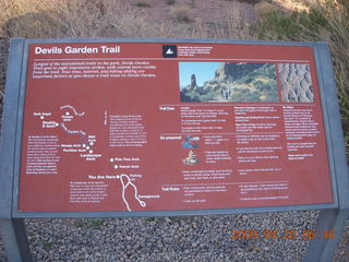 Arches National Park - Devil's Garden hike - sign
