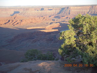 Dead Horse Point sunset hike