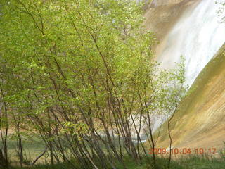 Escalante - Calf Creek trail - waterfall area