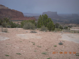 316 7j9. drive back from Dead Horse Point to Moab - hazy view