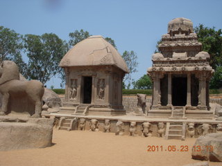 India - Mamallapuram - animal sculptures and temples