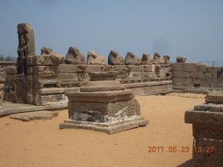 India - Mamallapuram - signs