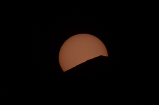 transit of Venus - Howard's pictures - sunset through a real telescope