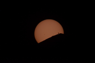 transit of Venus - Howard's pictures - sunset through a real telescope