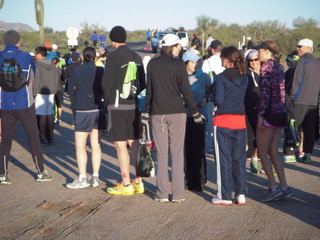 Mountain to Fountain 15 Km race - start crowd