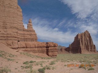79 89u. Caineville Wash Road - Temples of the Moon and Sun