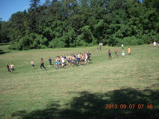 Mountain to Fountain 15 Km race - start crowd