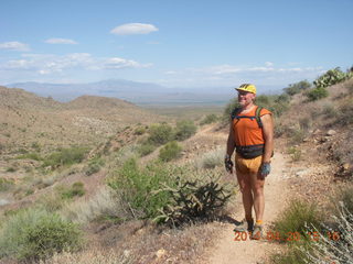 2259 8ll. Windgate Pass Bell Pass hike - Adam