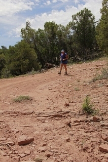 2745 8zw. drive to Calamity Mine - difficult side road - Adam running