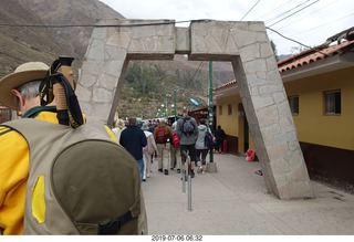 134 a0f. Peru - Aguas Calientes Vistadome Train station