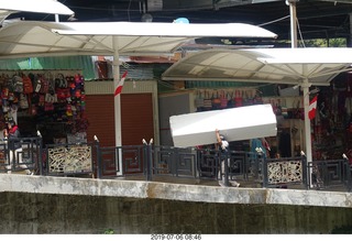 254 a0f. Peru - walk to bus