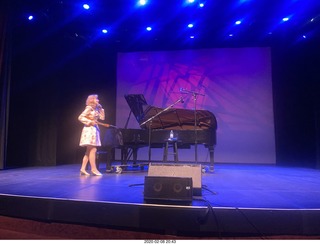 drive from scottsdale to gateway canyon - Kayenta - Burger King - Navajo Code Talkers museum