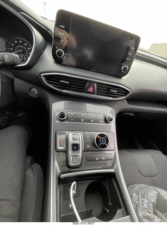 118 a1n. my rental car, Hundai Santa Fe controls