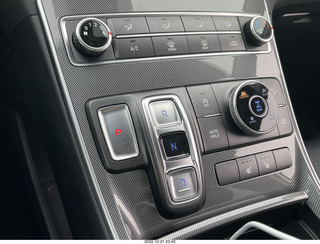 119 a1n. my rental car, Hundai Santa Fe controls