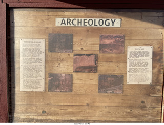 21 a1n. Utah - Canyonlands sign