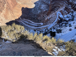 207 a1n. Utah - Canyonlands - Shafer Viewpoint and road