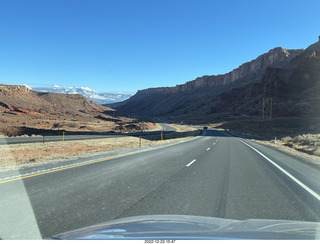 337 a1n. road south to moab