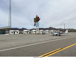 Amboy - Roy's Motel - N8377W