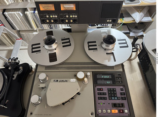 Musical Instrument Museum (MIM) - tape deck