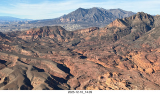 59 a2q. aerial - Utah -  near Nokai Dome