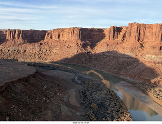 325 a2q. aerial - Utah - backcountry flying