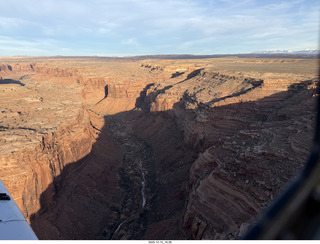 343 a2q. aerial - Utah - backcountry flying - Mineral Canyon
