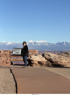 388 a2q. Utah - Canyonlands National Park - Buck Overlook - Heather