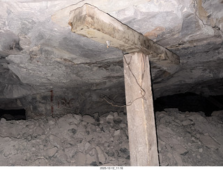 128 a2q. Utah - Mineral Canyon hike - inside the mine