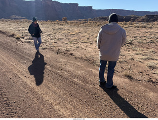 166 a2q. Utah - Mineral Canyon hike - Tyler and Heather