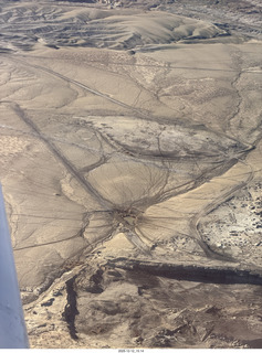 533 a2q. aerial - Utah - canyonlands