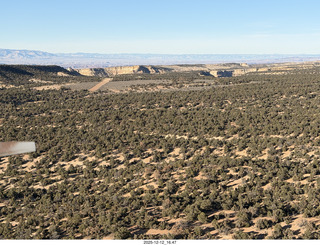 663 a2q. aerial - Utah - canyonlands